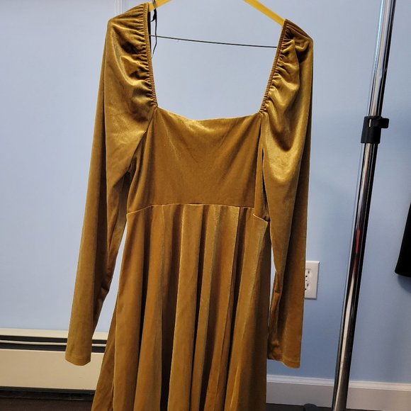 Gold Velvet Off The Shoulder Babydoll Dress - Picture 2 of 3